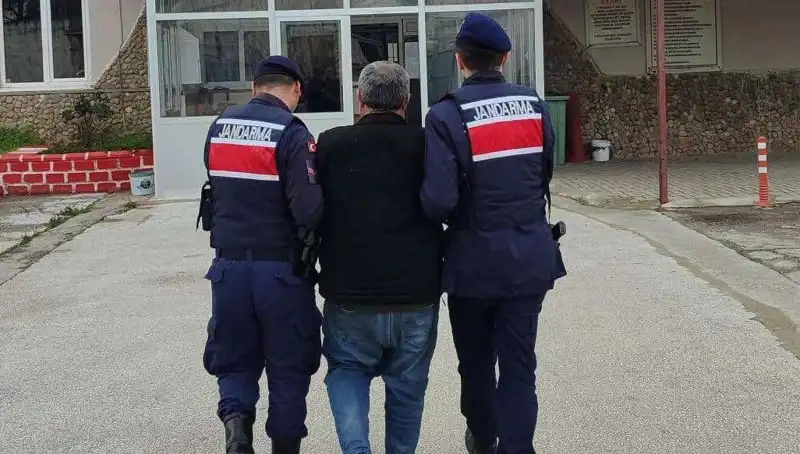 8 Yıl Aranmanın Ardından Gelen Ceza: Kimi Yakalandı?