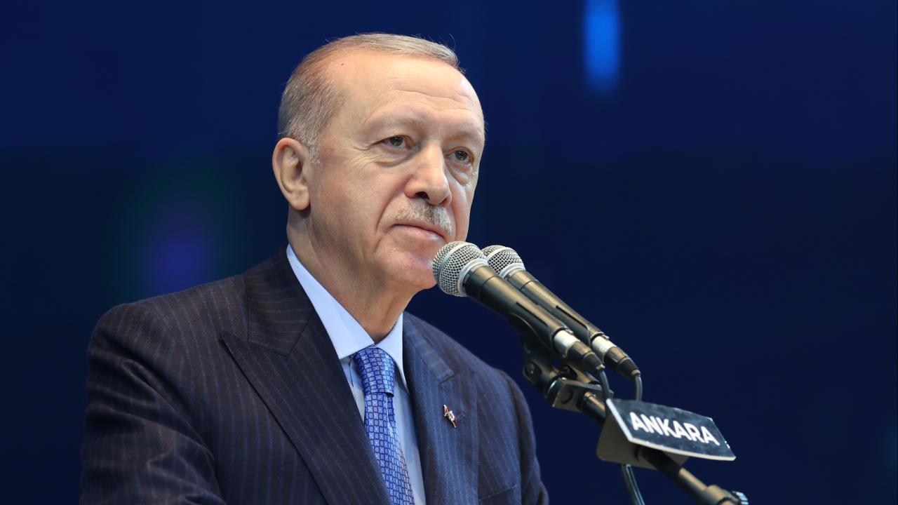 Cumhurbaşkanı Erdoğan: Demokrasiyi vurguladı