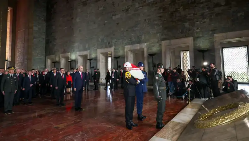 Devlet Erkanı Anıtkabir’de: 29 Ekim Kutlamalarının Anlamı ve Önemi