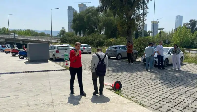 Marmara Bölgesi'nde Gündüz Aniden Büyüyen Deprem Panik Yarattı
