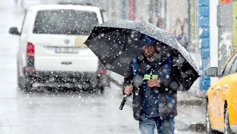 Nisan Ayında Karla Gelen Şaşırtan Sürpriz: Hava Durumu Beklenmedik Değişiklikler Gösteriyor
