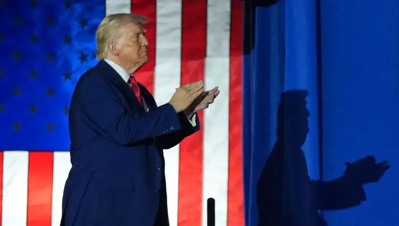Trump: 100 Günde 100 Yılın En Köklü Değişimini Gerçekleştirdik!