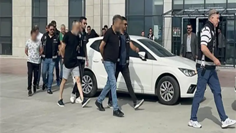 36 Bin Kişiyi Mağdur Eden Dolandırıcılık Operasyonu: Turizm Firması Öne Çıktı