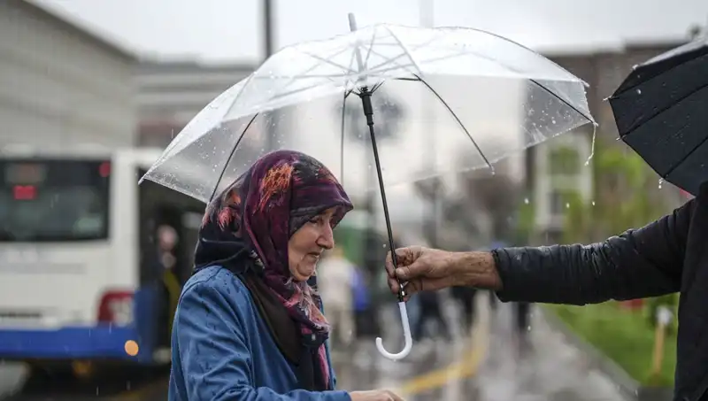 Ülke Genelinde Gök Gürültülü Sağanak Yağış Uyarısı! Bugün Hava Nasıl Olacak?