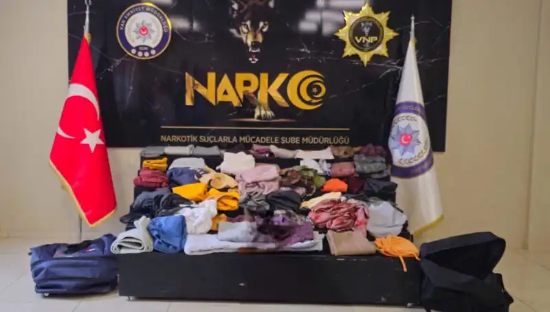 32 Kilo Metamfetaminle Yakalanan Kişi Suçlarının Ardındaki Gerçekleri Açıklıyor
