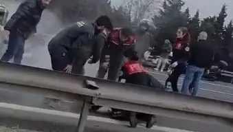 TEM Otoyolu'nda Zincirleme Kaza: 5 Kişi Yaralandı, 4'ü Polis