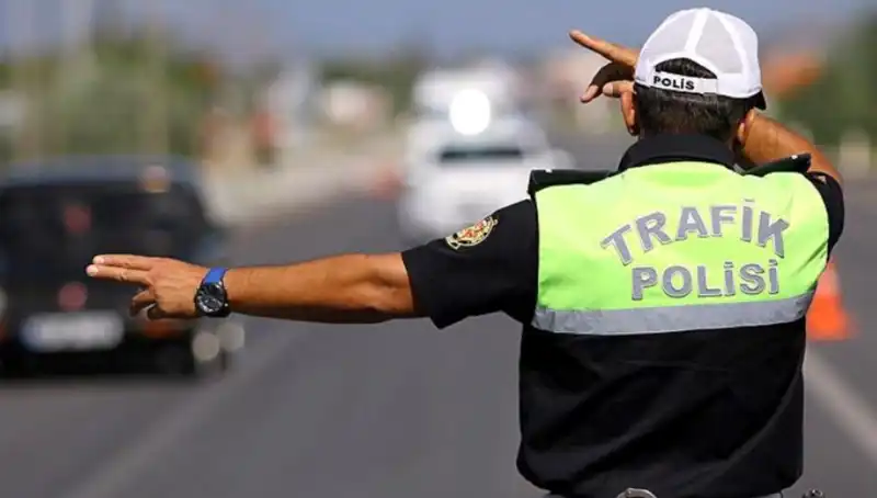 Isparta'da Trafik Denetimleri Artık Daha Sıkı: Bin 593 Sürücüye Ceza