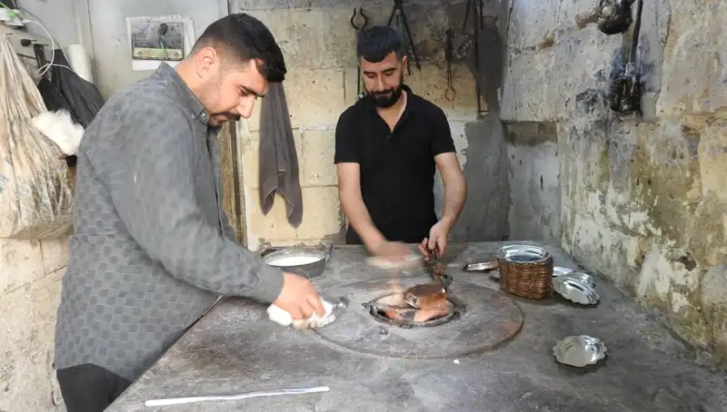 Meslek Eğitiminde Çırak Bulmanın Zorluğu: Geleneksel Sanatlar Tehlikede