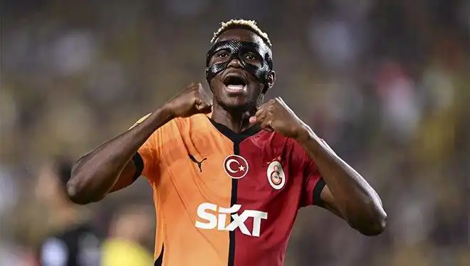 Victor Osimhen Galatasaray’da Kalacak mı? Menajeri Açıklama Yaptı!