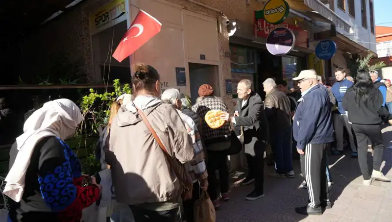 13 Yıllık Gelenek: Ramazan’da İhtiyaç Sahiplerine Yardım Eli Uzatılıyor